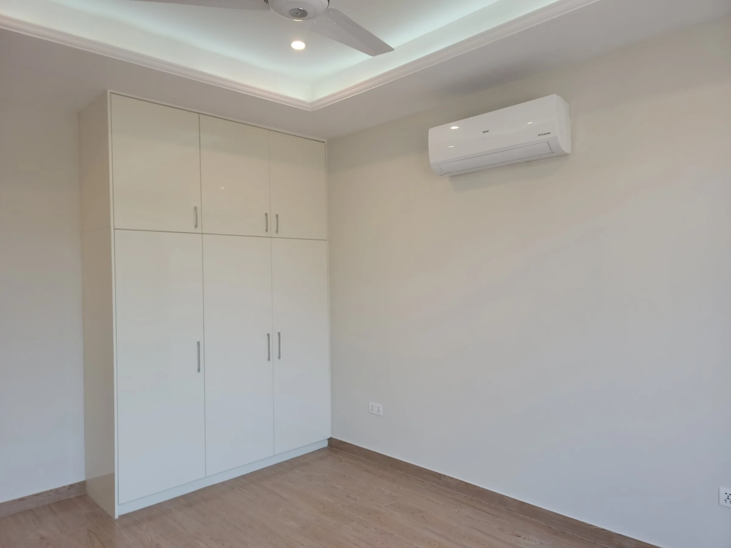 1495 Sqft 2 Bedroom Flat Apartment For Sale In Piccadilly Courtyard Bahria Town Phase 7 - Bahria Town Phase 7, Rawalpindi