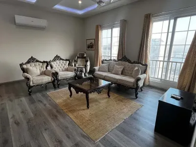 1941Sqft Fully Furnished 3 Bedroom Service Apartment for Rent – One Piccadilly Gulberg Greens - Interior / Exterior Photo 3